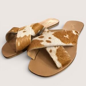 Seychelles Total Relaxation Sandal Tan Cow Print Pony Size flip flop western 8